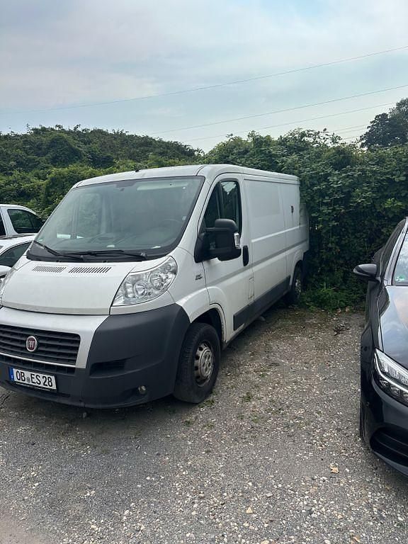 Weiß Gebraucht 2011 Fiat Ducato Van | 1.950 € - Bild 1/4