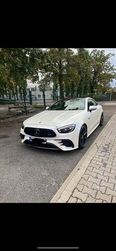 Weiß Gebraucht 2022 Mercedes E53 AMG AMG Coupé | 64.000 € (Guter Preis) - Bild 1/4