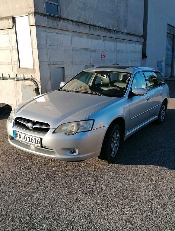 Gebraucht Subaru Legacy 165 PS (121 kW) 2006 Silber Kombi