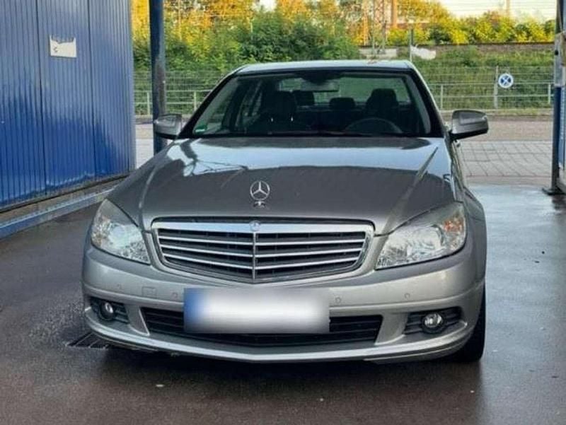 Gebraucht Mercedes C180 Elegance 212 PS (155 kW) 2007 Gold Limousine