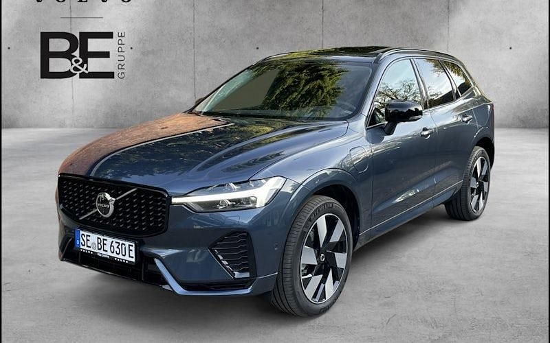 Blau Gebraucht 2025 Volvo XC60 Plus SUV | 65.950 € - Bild 1/4
