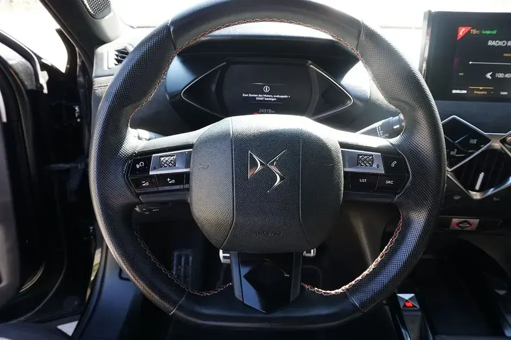 Gebraucht Citroën DS3 101 PS (74 kW) 2022 Schwarz SUV