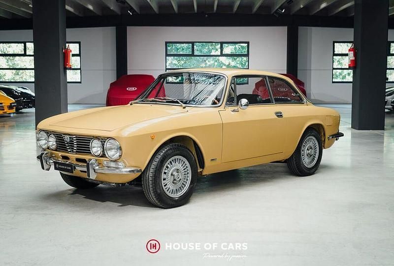 Gebraucht Alfa Romeo 2000 Veloce 132 PS (97 kW) 1972 Gelb