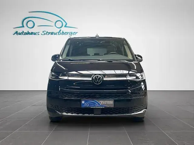 Gebraucht VW Multivan Life 245 PS (180 kW) 2025 Deep black Van / Kleinbus
