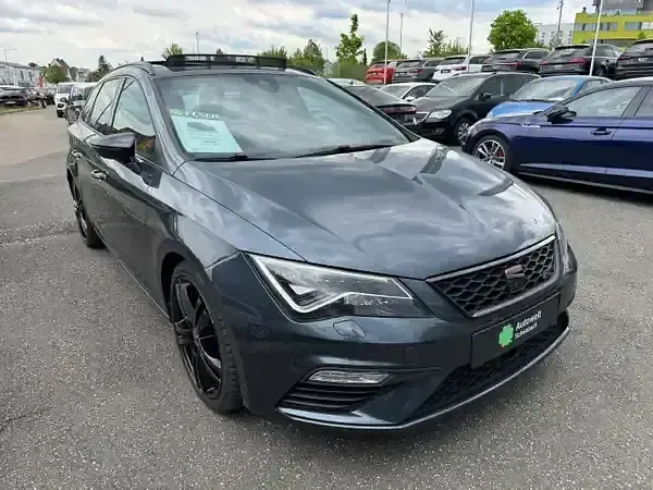 Używany Seat Leon CUPRA 300 KM (220 kW) 2019 Szary Kombi