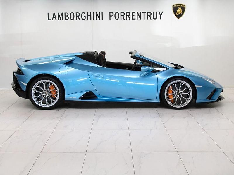 Gebraucht Lamborghini Huracán 610 PS (448 kW) 2022 Blau Cabrio
