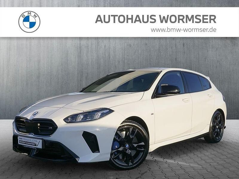 Gebraucht BMW M135 Performance 300 PS (220 kW) 2025 Weiß Kleinwagen