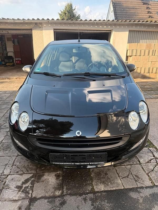 Second-hand Smart ForFour 75 CP (55 kW) 2005 Negru Hatchback