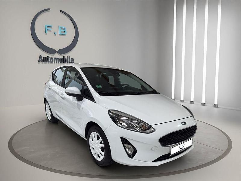Weiß Gebraucht 2019 Ford Fiesta Cool & Connect Kleinwagen | 6.999 € (Fairer Preis) - Bild 1/4