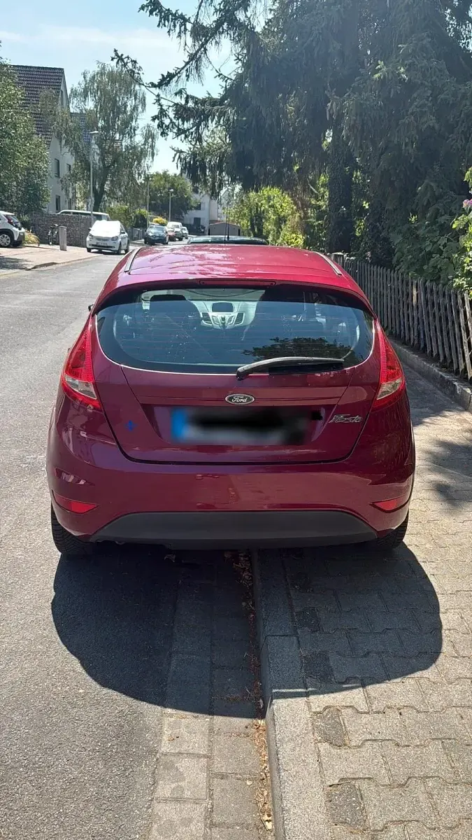 Gebraucht Ford Fiesta 60 PS (44 kW) 2009 Violet Kleinwagen