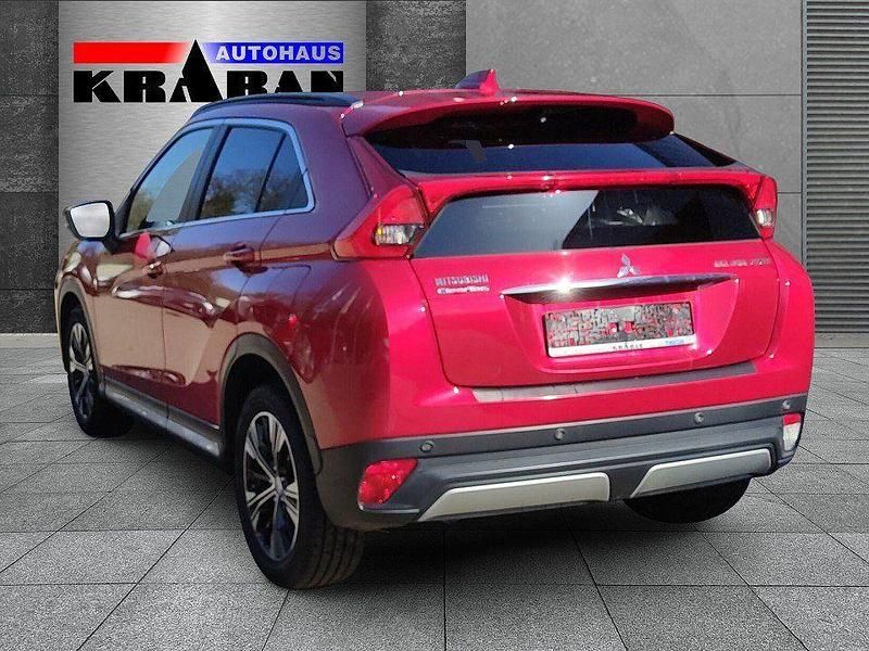 Gebraucht Mitsubishi Eclipse Cross Diamant Edition 163 PS (119 kW) 2018 Rot SUV