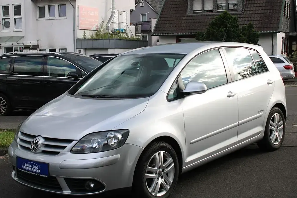 Gebraucht VW Golf Plus Cross Edition 102 PS (75 kW) 2008 Silber Van / Kleinbus
