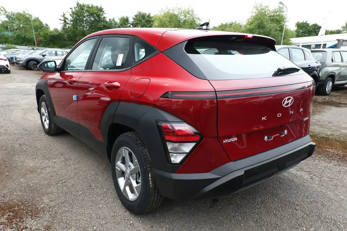 Neu Hyundai Kona 139 PS (102 kW) 2026 Grau SUV