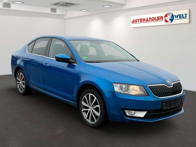 Gebraucht Skoda Octavia 110 PS (80 kW) 2015 Blau Kleinwagen