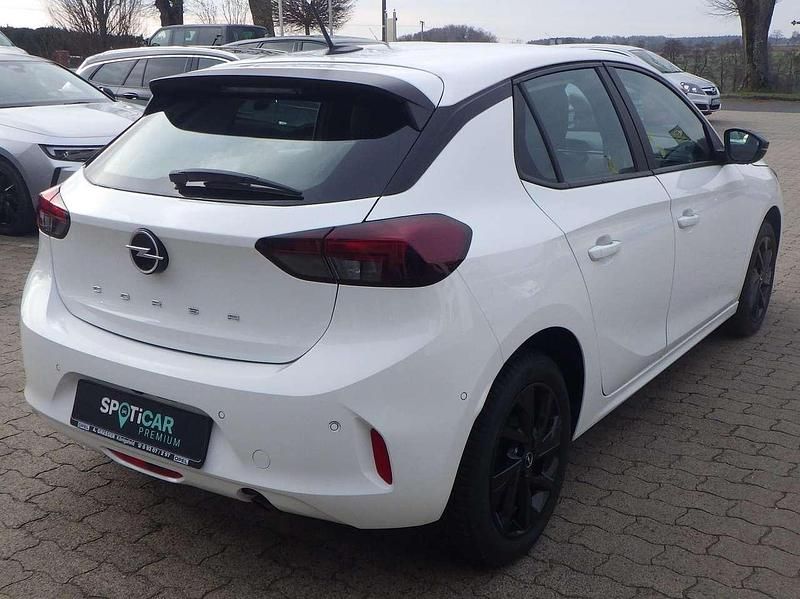 Gebraucht Opel Corsa Basis 75 PS (55 kW) 2024 Lack weiss Kleinwagen