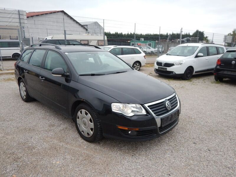 Schwarz Gebraucht 2010 VW Passat Trendline Kombi | 1.999 € (Guter Preis) - Bild 1/4