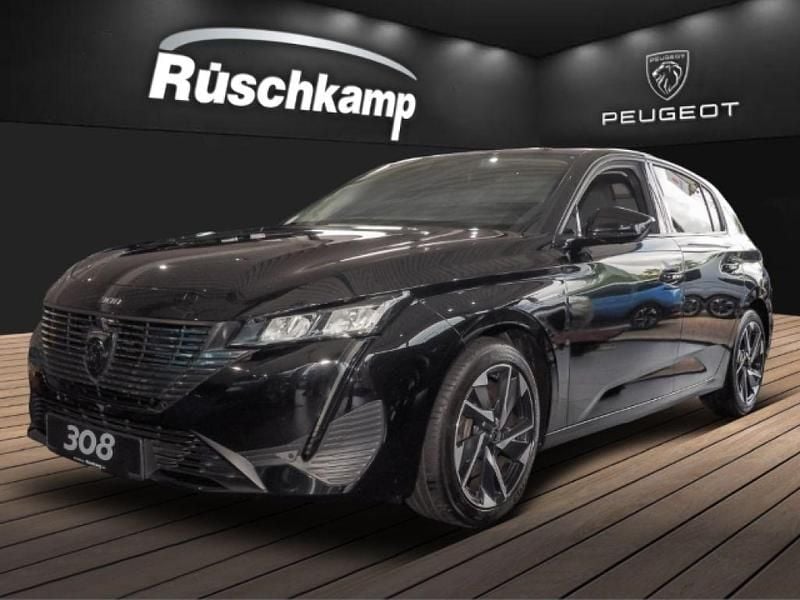 Gebraucht Peugeot 308 Allure 131 PS (96 kW) 2023 Perla nera schwarz Kleinwagen