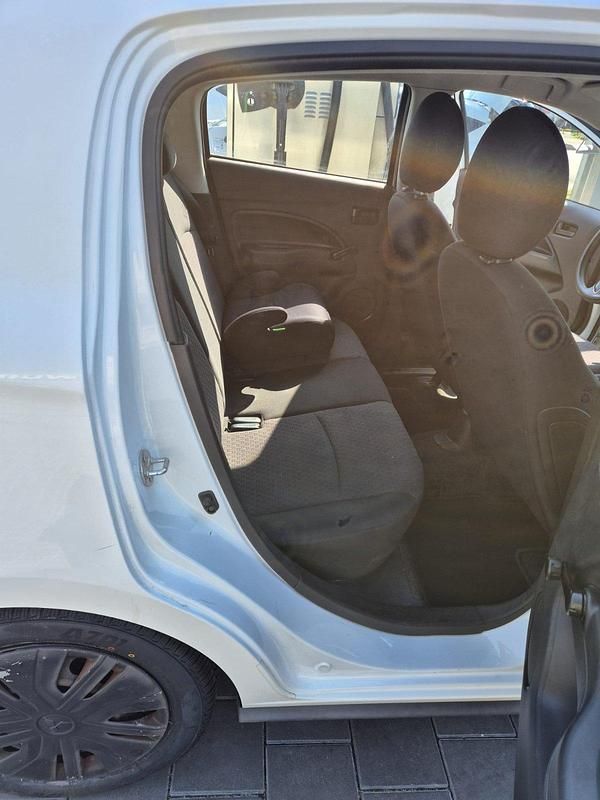 Gebraucht Mitsubishi Space Star 70 PS (51 kW) 2017 Weiß Kleinwagen