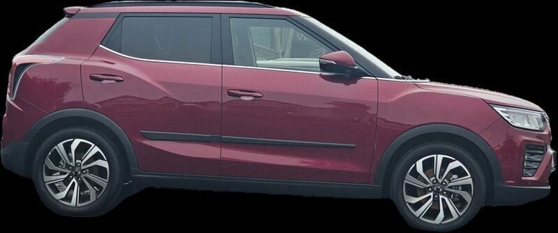 Rot Gebraucht 2020 Ssangyong Tivoli Sapphire SUV | 18.900 € - Bild 1/1