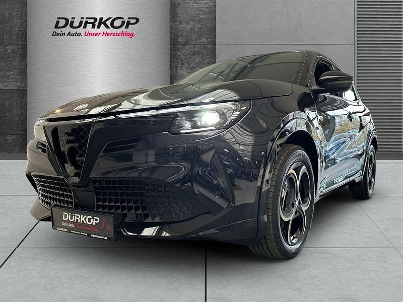 Schwarz Neu 2025 Alfa Romeo GT Junior SUV | 38.490 € (Etwas zu teuer) - Bild 1/4