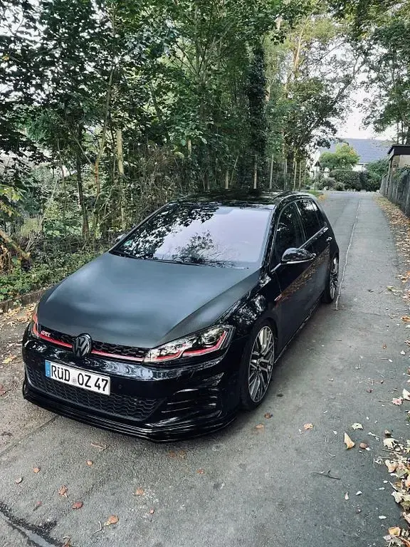 Gebraucht VW Golf VII GTI 245 PS (180 kW) 2018 Schwarz Limousine