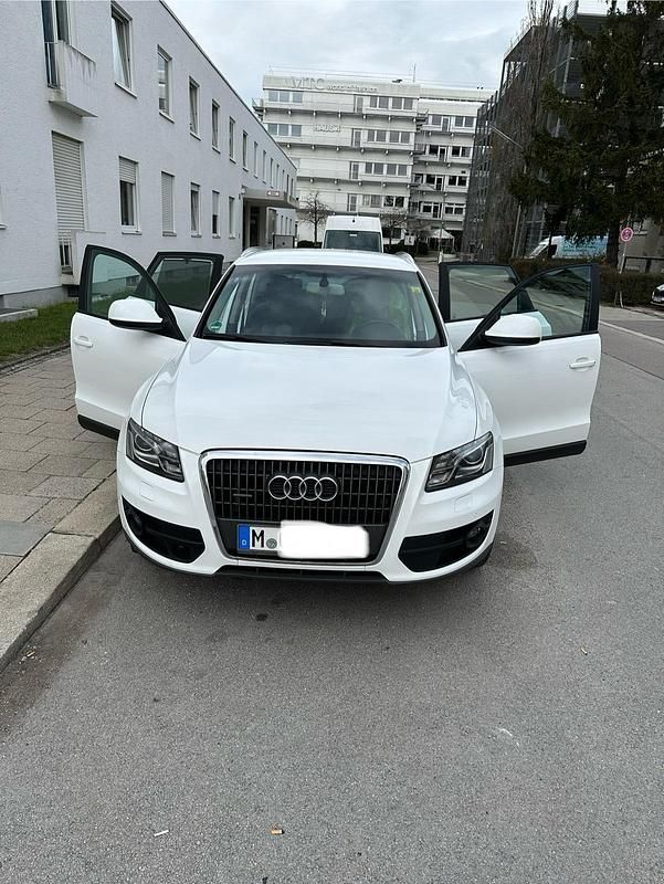 Gebraucht Audi Q5 142 PS (104 kW) 2011 Weiß SUV
