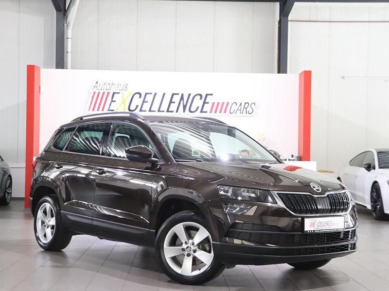 Magnet braun Gebraucht 2018 Skoda Karoq Ambition SUV | 16.777 € (Fairer Preis) - Bild 1/4