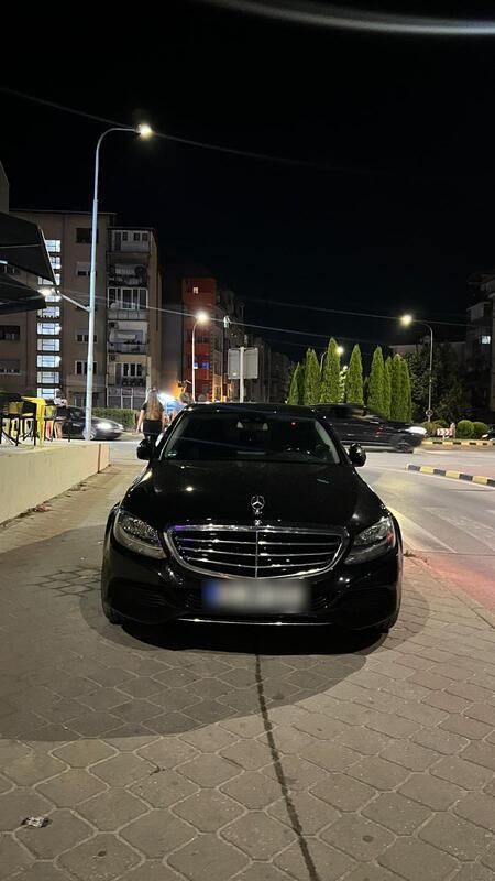 Schwarz Gebraucht 2015 Mercedes C220 Limousine | 14.000 € (Guter Preis) - Bild 1/4