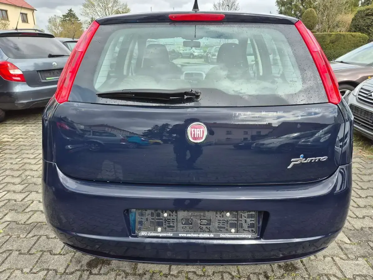 Gebraucht Fiat Grande Punto Active 65 PS (47 kW) 2009 Blau Kleinwagen
