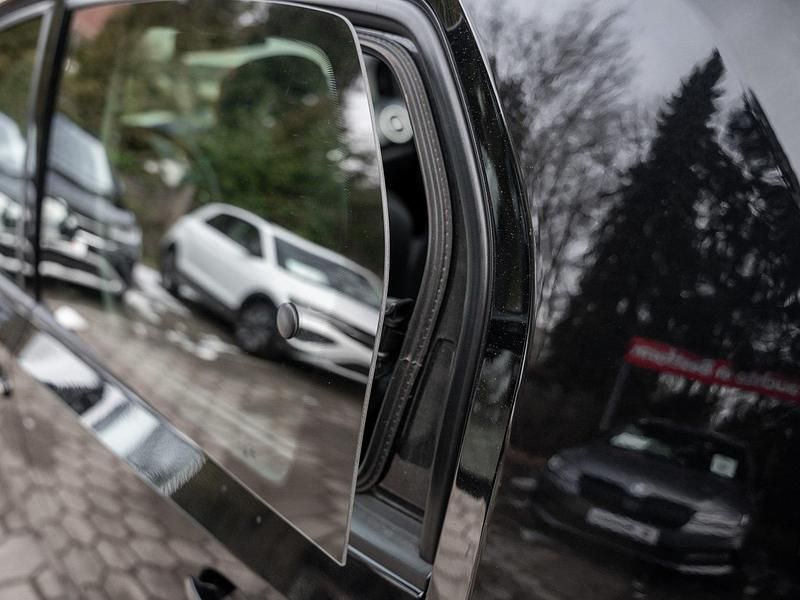 Gebraucht VW up! 65 PS (47 kW) 2022 Schwarz Kleinwagen