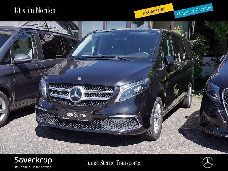 Schwarz Gebraucht 2023 Mercedes V300 Avantgarde Edition Van / Kleinbus | 57.120 € (Guter Preis) - Bild 1/3
