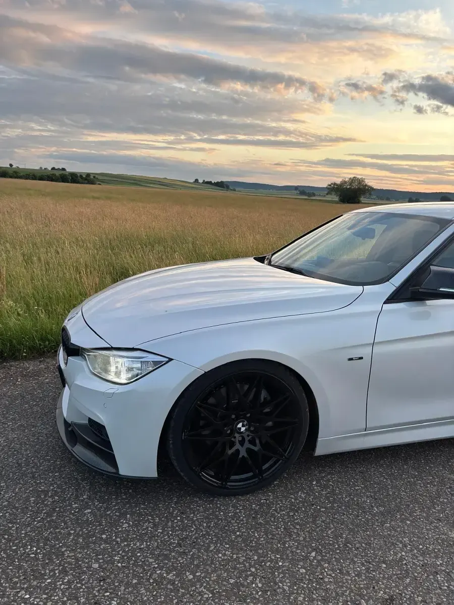 Gebraucht BMW 335 M Performance 326 PS (239 kW) 2013 Weiß Limousine
