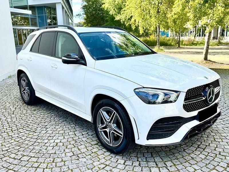 Weiß Gebraucht 2022 Mercedes GLE300 AMG SUV | 59.900 € (Etwas zu teuer) - Bild 1/4