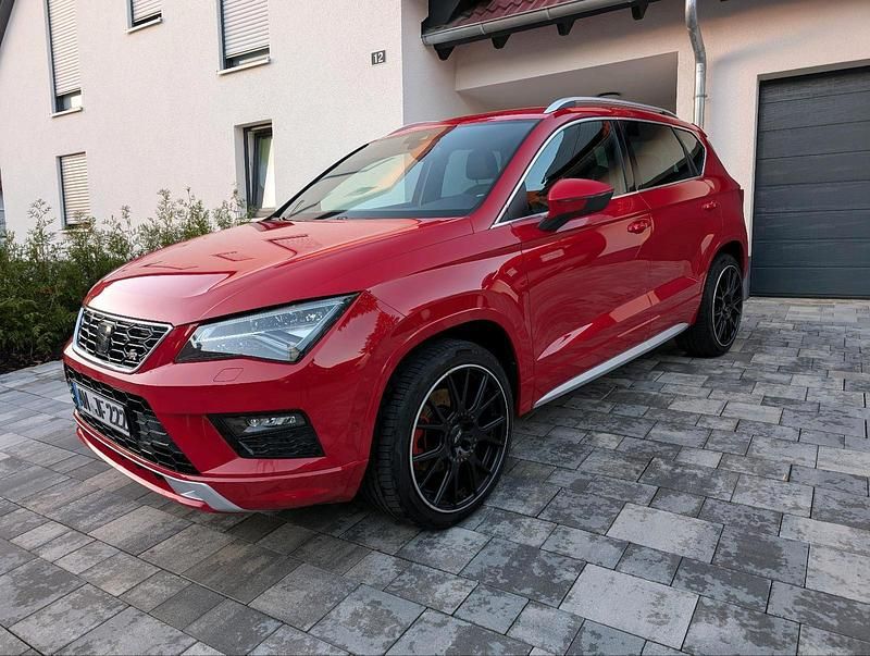 Rot Gebraucht 2019 Seat Ateca 4Drive SUV | 19.980 € (Guter Preis) - Bild 1/4
