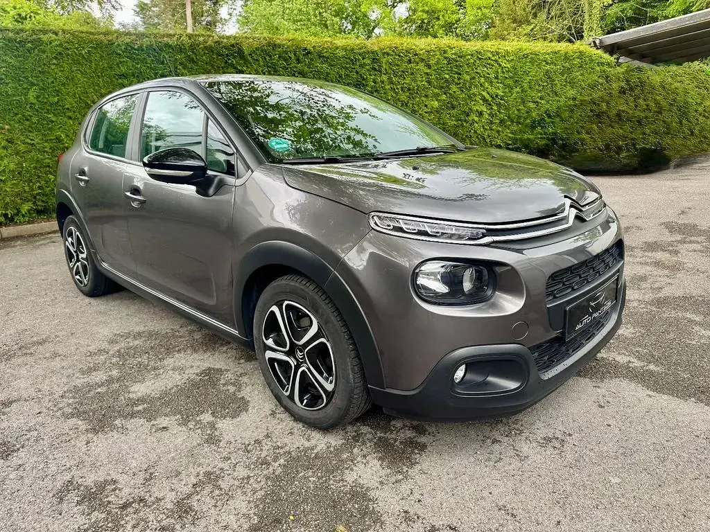 Usado Citroën C3 Feel 82 CV (60 kW) 2019 Gris Utilitario
