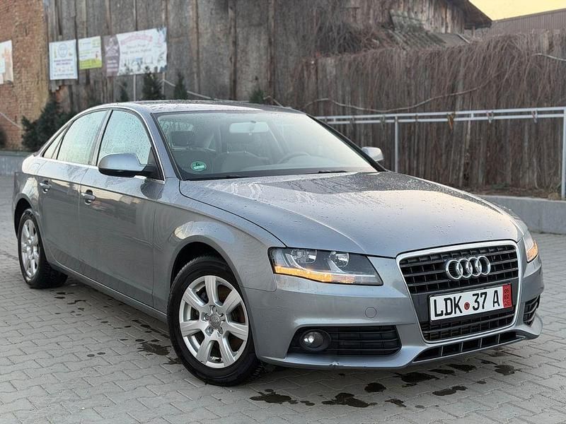Gebraucht Audi A4 Ambiente 120 PS (88 kW) 2010 Grau Limousine