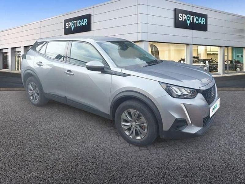 Gebraucht Peugeot e-2008 Active 100 kW (136 PS) 2020 Silber SUV