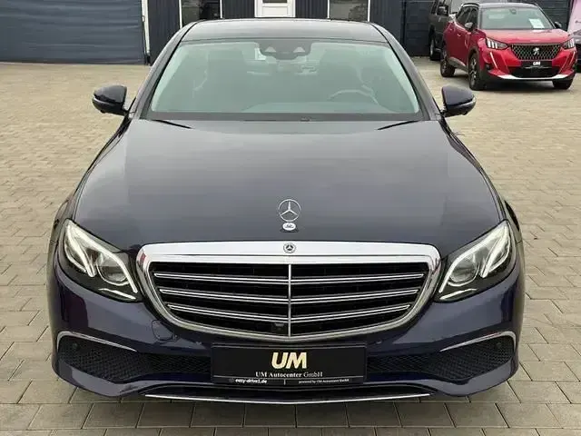 Second-hand Mercedes E350 286 CP (210 kW) 2019 Albastru Berlinǎ
