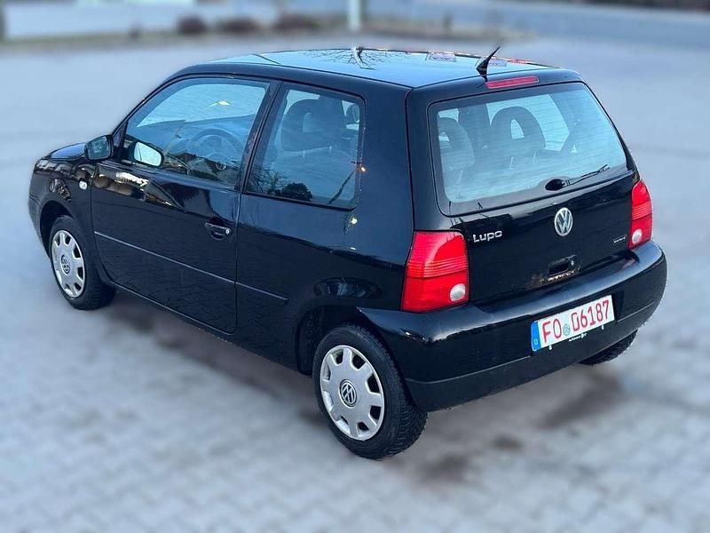 Gebraucht VW Lupo 50 PS (36 kW) 2002 Schwarz Kleinwagen