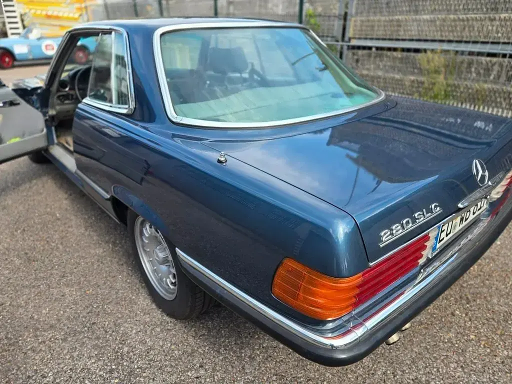 Gebraucht Mercedes SLC280 184 PS (135 kW) 1981 Blau Coupé