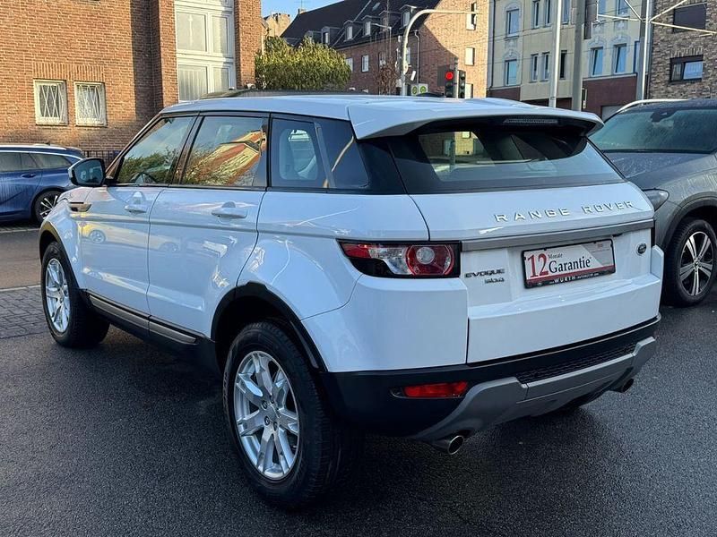 Gebraucht Land Rover Range Rover evoque Pure 190 PS (139 kW) 2015 Weiß SUV