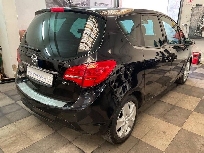 Gebraucht Opel Meriva Design Edition 131 PS (96 kW) 2011 Schwarz Van / Kleinbus