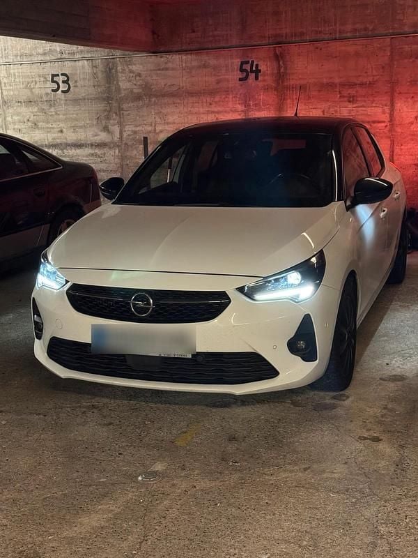 Weiß Gebraucht 2020 Opel Corsa GS Line Kleinwagen | 14.000 € - Bild 1/4