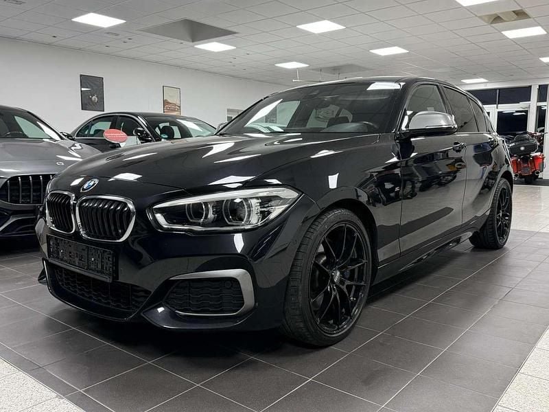 Gebraucht BMW M135 326 PS (239 kW) 2015 Black sapphire metallic Kleinwagen
