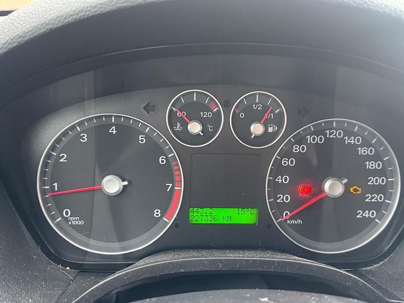 Gebraucht Ford C-MAX 115 PS (84 kW) 2006 Blau Van / Kleinbus