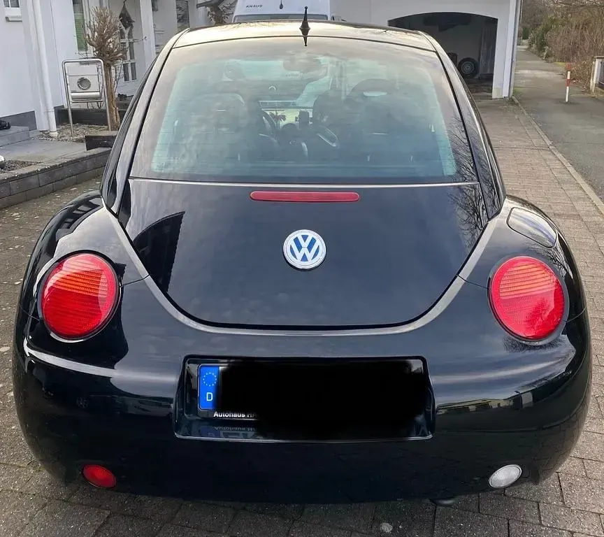 Gebraucht VW New Beetle 116 PS (85 kW) 2000 Schwarz Kleinwagen