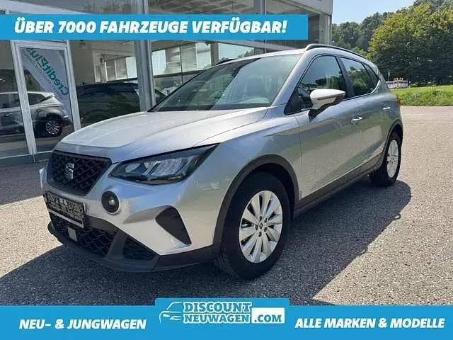 "urban" silber Gebraucht 2024 Seat Arona Style SUV | 20.290 € (Guter Preis) - Bild 1/4