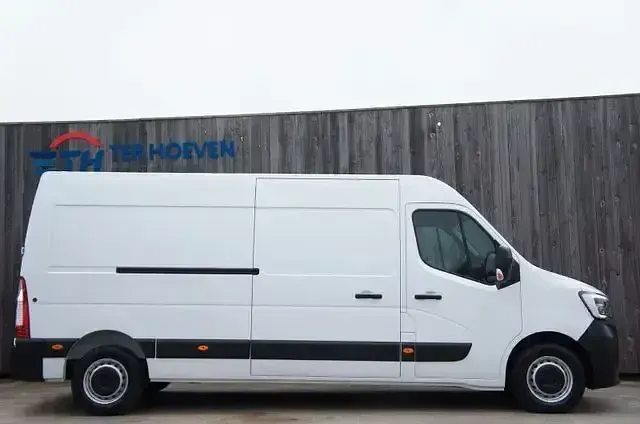Usata Renault Master 135 CV (99 kW) 2022 Bianco Monovolume