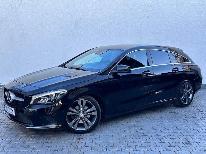 Schwarz Gebraucht 2016 Mercedes CLA180 Shooting Brake Kombi | 14.990 € (Fairer Preis) - Bild 1/4