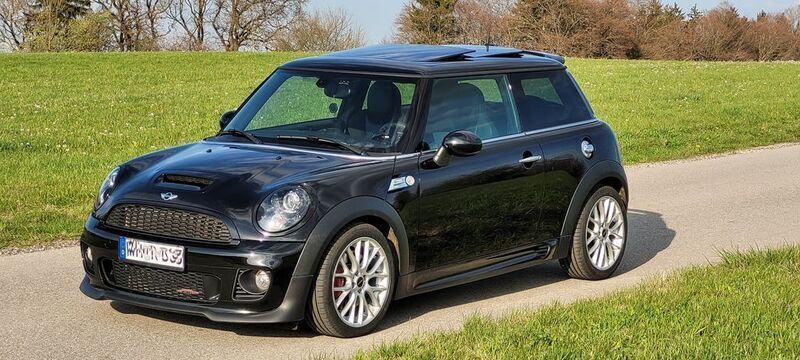 Schwarz Gebraucht 2013 Mini John Cooper Works Kleinwagen | 16.900 € (Teuer) - Bild 1/4